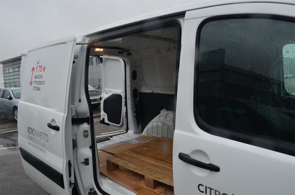 Французский мачо Citroen Jumpy: тест-драйв